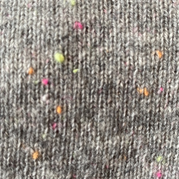 Pure cashmere scoop neck grey flecked sweater - Picture 6 of 6